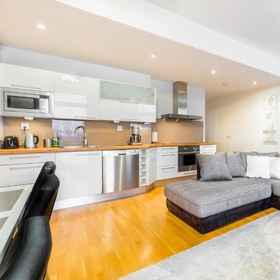 Primary image 1 Go Happy Home Apt Köydenpunojankatu 4, Espoonlahti Hotels