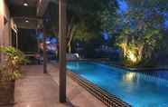 Lainnya 6 Riverside Luxury Pool Villa 88 Place