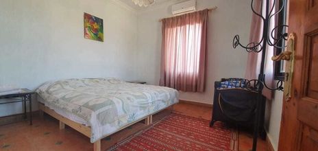 Others 4 Ferme D'hotes Terrevivante