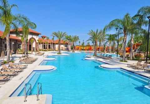 Others Solterra 5BR Splash Pool Townhouse