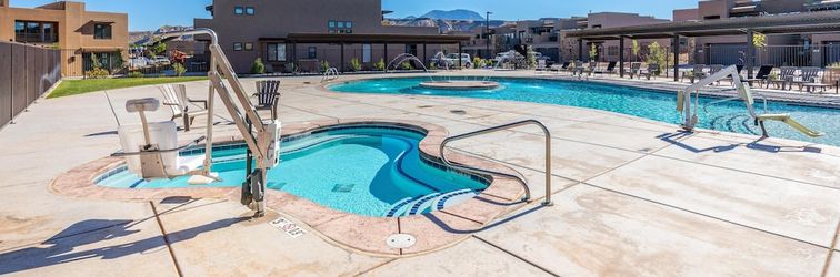 Others Red Rock Rooftop