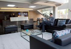 기타 6 Hotel Real Executive