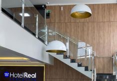 기타 4 Hotel Real Executive