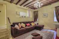 Lain-lain Venice Dream House Figaro