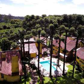 Primary image1Estalagem Vila Suzana,Sequoias Park飯店