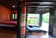 기타 7 Baan Nai Soi Homestay