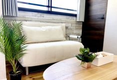 Others 2 A3 Haneda Maison Philippe Omori 301