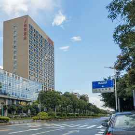 Primary image 1 Park Lane Hotel Foshan Qiandeng Lake, Shanghai Street Hotels