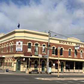 Primary image1皇家飯店,圣迈克尔和约翰小学飯店