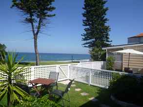 Others 4 Coachhouse on the Beach