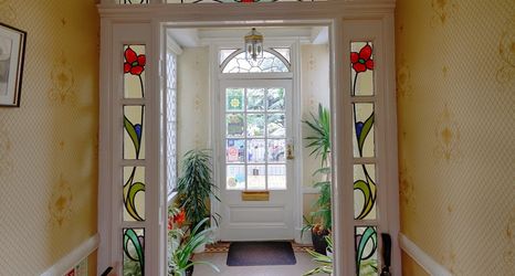 Lain-lain 2 Holcombe House