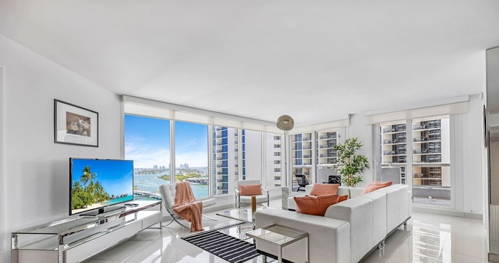 Others 2 Bedroom Pearl in Downtown Miami