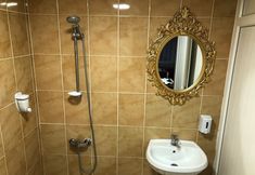 Others 6 Hotel Metropol