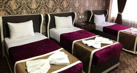 Others 2 Hotel Metropol