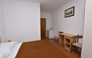 Others 7 Apartments and Room Kiko