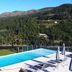 Primary image1瀑布自然飯店,Departamento de Informática飯店