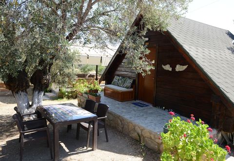 Lainnya Aybuke Pansiyon