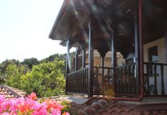 Others 7 Moonhouse Apartments