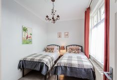 Khác 5 Ship Bungalow