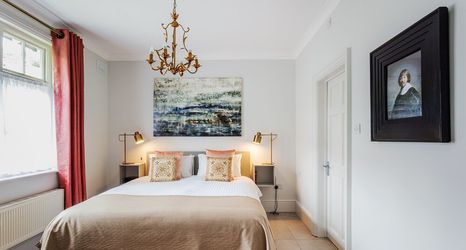 Khác 2 Ship Bungalow