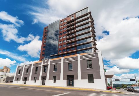 Others Laghetto Estação