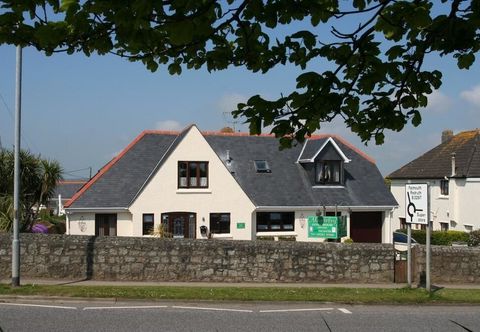 Others Mandeley Guest House