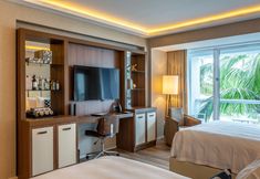 其他 6 Beachfront Condo With Large Balcony