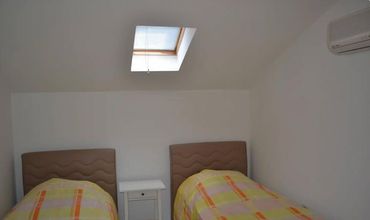 其他 4 Elegant Pool View Duplex Apartment