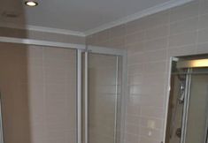 其他 3 Elegant Pool View Duplex Apartment