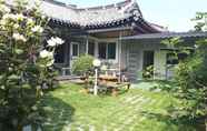 อื่นๆ 5 Gyeongju Seorabeol Hanok