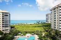 Others Oceanfront Condo, Short Walk to the Beach with Olympic-Size Pool by RedAwning