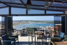 Khác Seraysen Apart