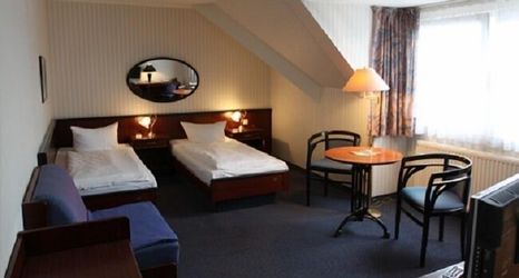 Others 2 Hotel Buchholz