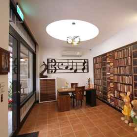 Interior entrance 1 피아니스트 홈스테이, 완롱 호텔