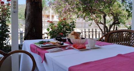 Others 2 Rayana Hotel