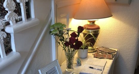 Others 2 Strathallan B&B