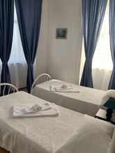 Others 4 Residencia White Love