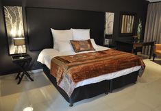 Others 4 House and Heart Guest House