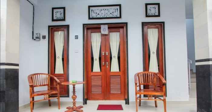 Lainnya Two Made's Guest House