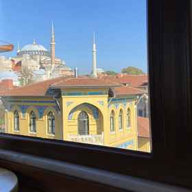 Primary image1陽台旅館,Mevlana Bazaar Lokum Fabrikası مولانا بازار飯店