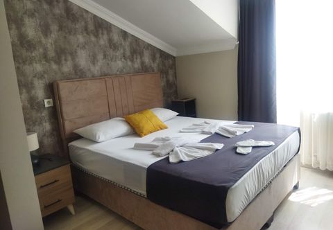 其他 The Queens Apart