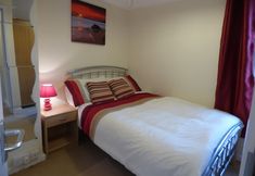 Others 4 Birdholme House