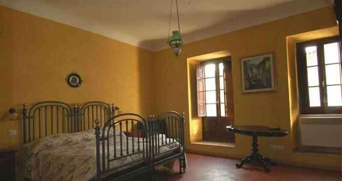 Others Via Della Piazza Bed & Breakfast