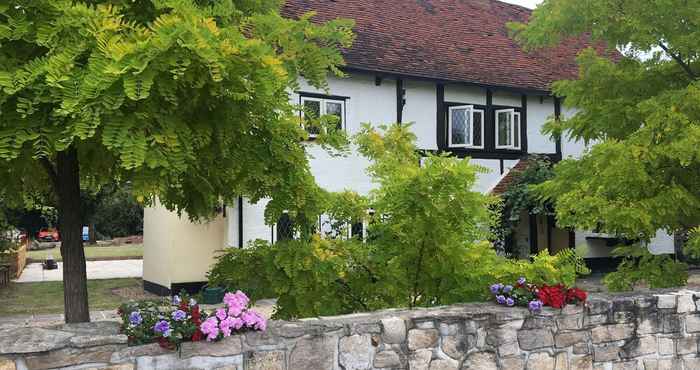 Lainnya Heathrow Cottages B&B