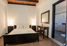 Others 3 Traditional Apartments Madares