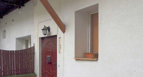 Others 2 Studio Doris