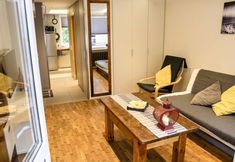 Others 4 Chmielna Wood Lux