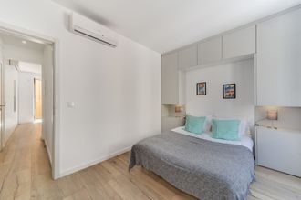 อื่นๆ 4 Alcantara 65 Riverside