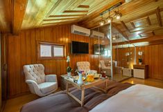 Khác 6 Wonder Wood Hotel