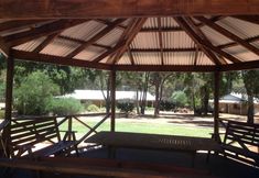 Lain-lain 5 Travellers Rest Motel